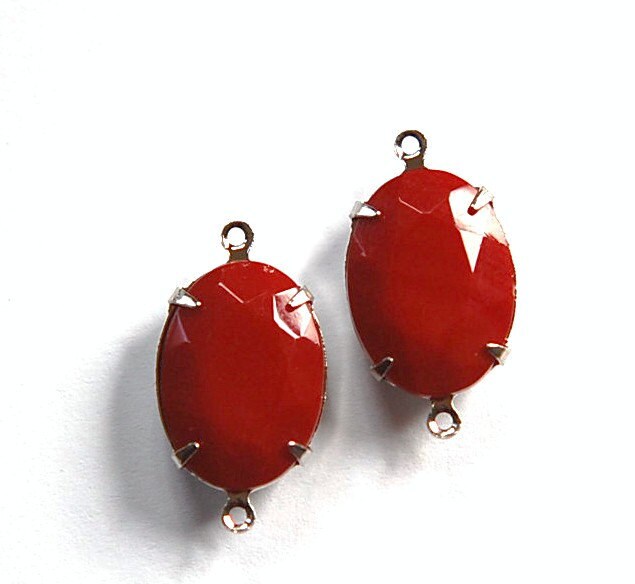 Vintage Opaque Dark Red Faceted Stone in 2 Loop Silver Setting ovl004V2