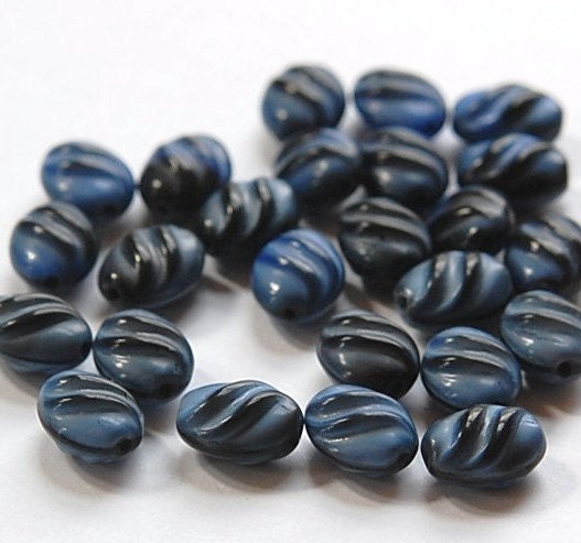 Vintage Blue and Black Twist Ribbed German Glass Beads (8) grm001E