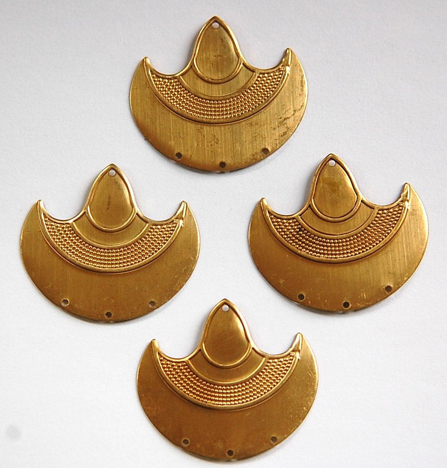 4 Hole Raw Brass Dapped Swooped Tribal Pendant Connector (4) mtl180B