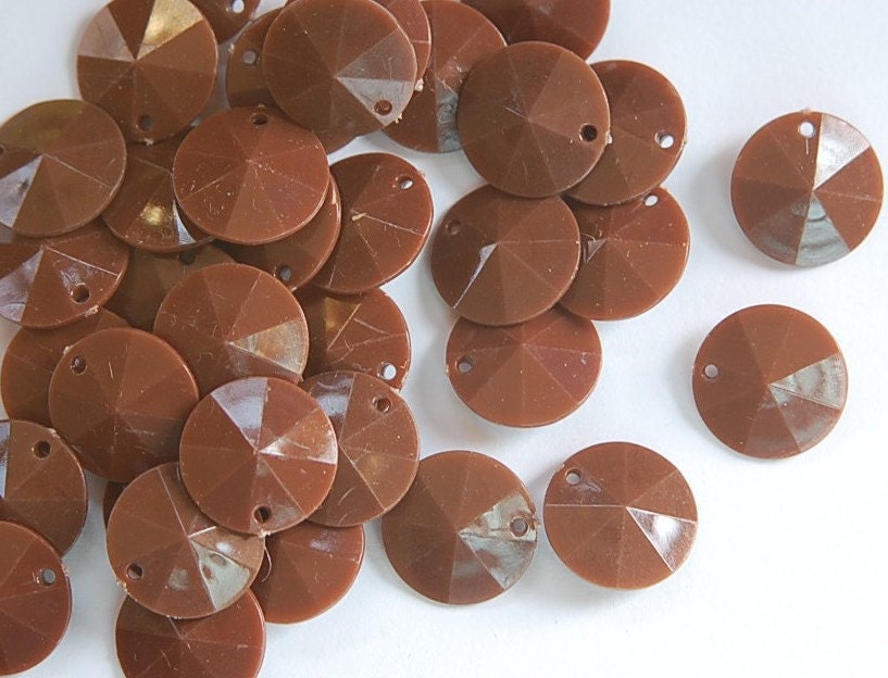 Vintage Faceted Chocolate Brown Round Disk Charms Drops 15mm (12) chr026B