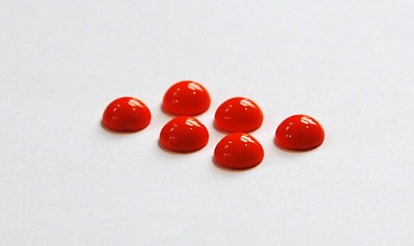 Vintage Opaque Orange Glass Cabochons 7mm cab701PP