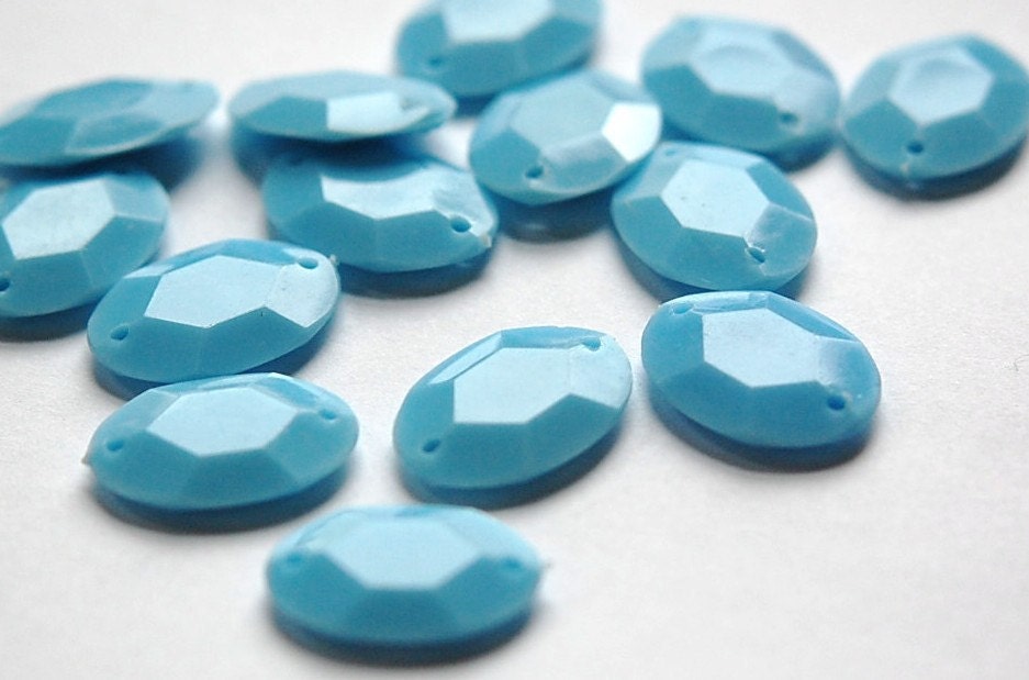 Vintage Blue Plastic Faceted Drops Connectors bds031H