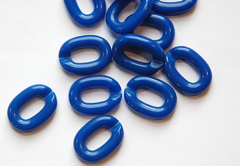 Vintage Plastic Connector Linking Links Navy Blue SM (30) bds606B