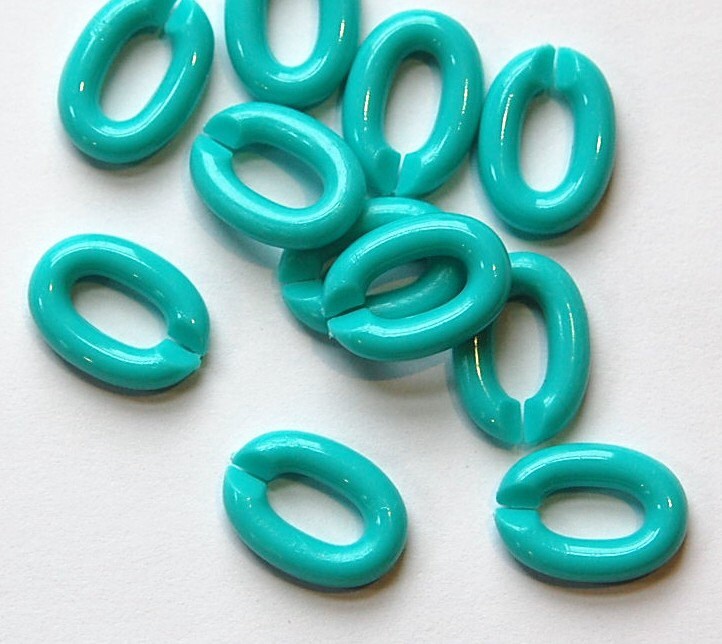 Vintage Plastic Connector Linking Links Turquoise Blue sm bds606F