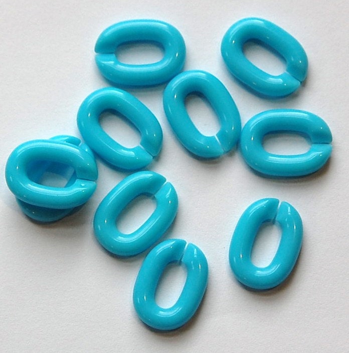 Vintage Plastic Connector Linking Links Light Blue SM (30) bds606J