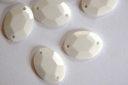 Vintage White Plastic Faceted Drops Connectors bds031J