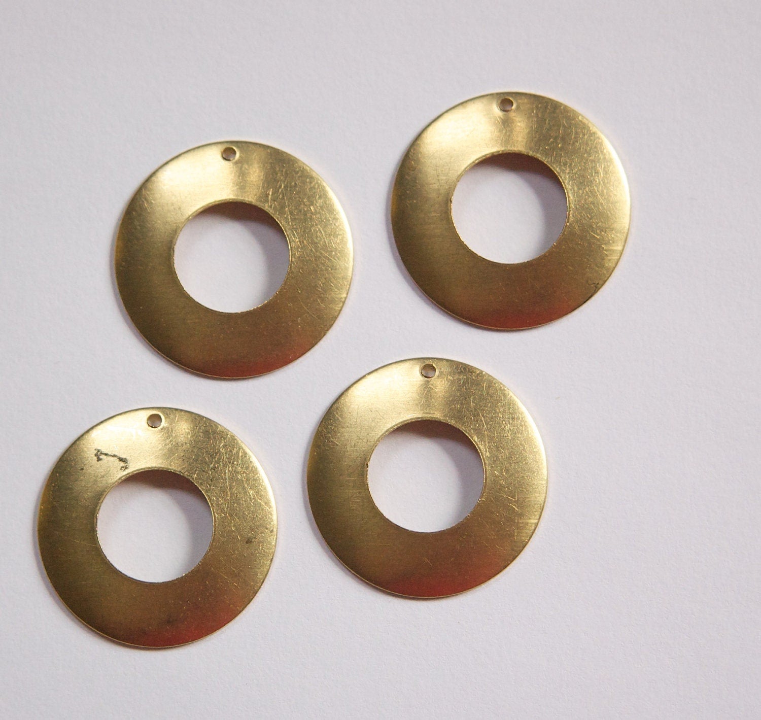 1 Hole Raw Brass Dapped Open Circle Pendant Drop mtl102A