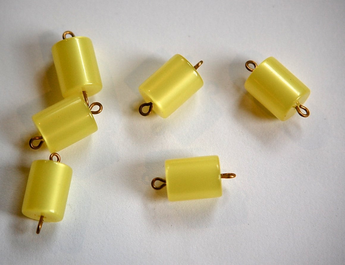Vintage Yellow Moonglow Lucite Connector Charms drp108
