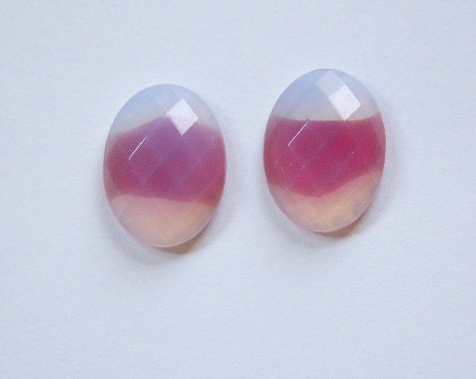 Vintage Red Givre Faceted Cabochons 18mm x 13mm cab460A