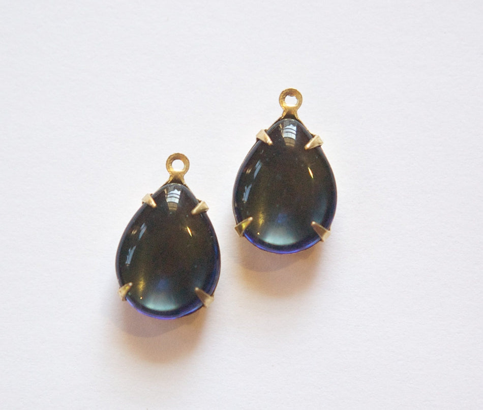 Vintage Golden Blue Glass Teardrop Stones 1 Loop Brass Settings (2) 15x11mm par009C