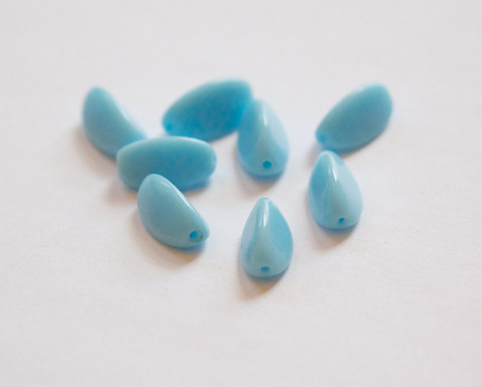 Vintage German Light Blue 3 Sided Glass Beads grm020D