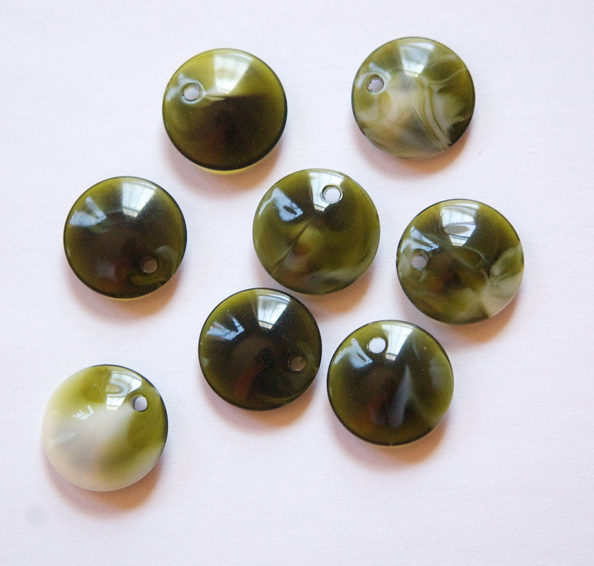 Vintage Olive Green Acrylic Marbled Disc Charms 16mm (8) chr102