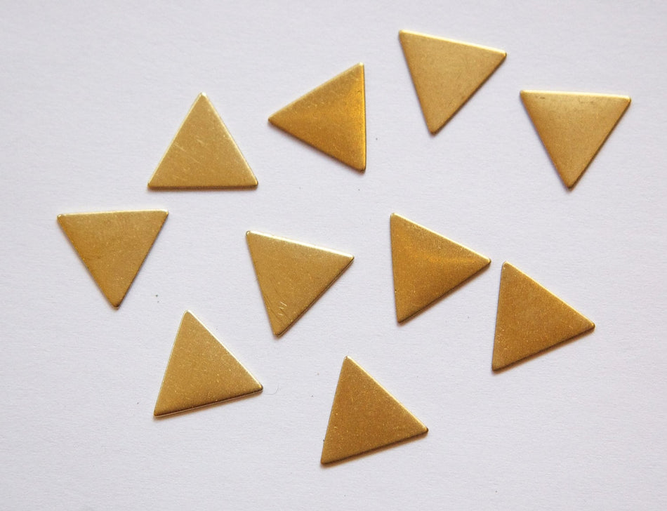 No Hole Raw Brass Triangle Charms Drops 13mm (10) mtl147B