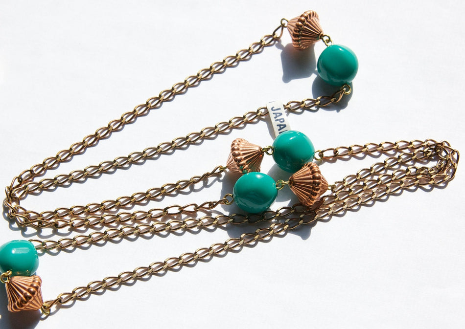 Brass Chain with Teal Copper Acrylic Beads (1) chn070