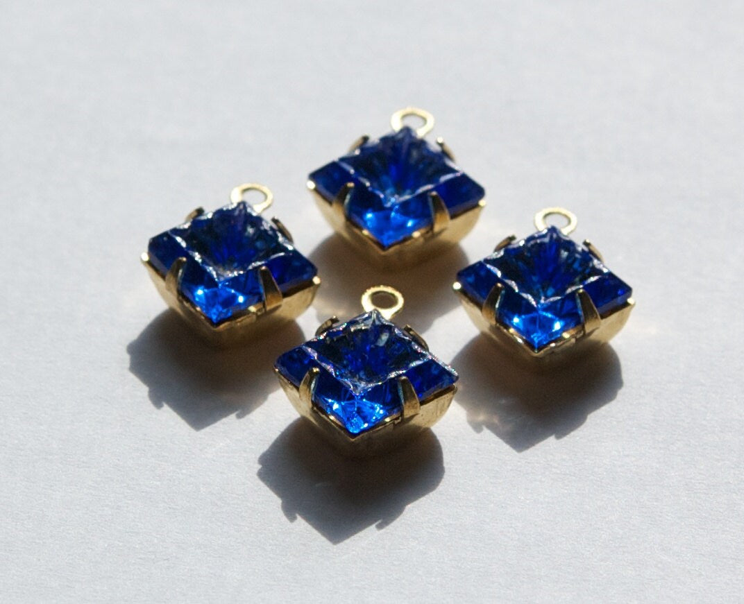 Indented Etched Sapphire Blue Square Glass Stones in 1 Loop Brass Setting 8mm squ002HH