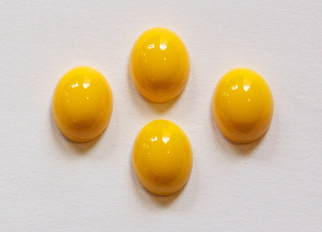 Vintage Opaque Yellow Glass Cabochons 10x8mm (6) cab821