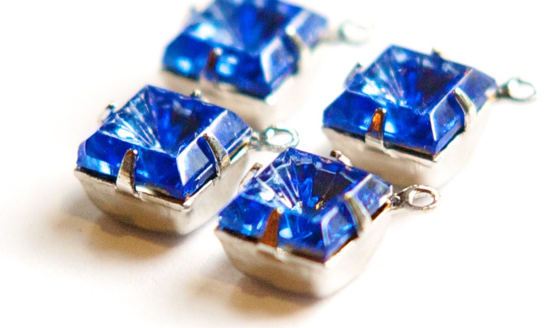 Indented Etched Sapphire Square Glass Stones 1 Loop Silver Plated Setting 8mm squ008HH