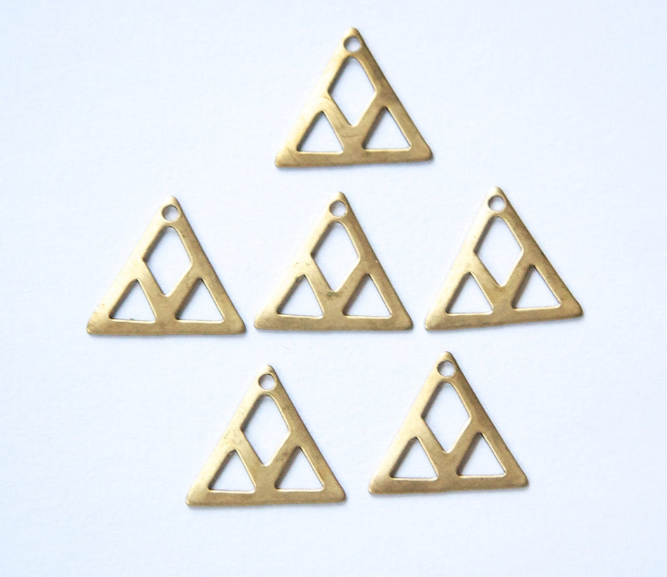 1 Hole Raw Brass Cut Out Design Triangle Charm Drops (6) mtl214A