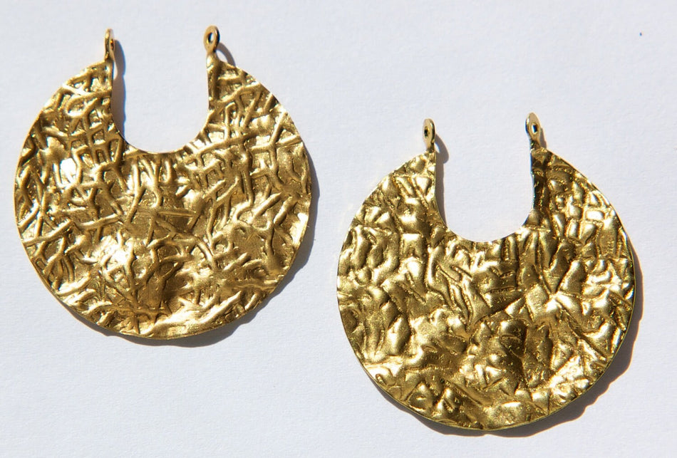2 Loop Raw Brass Large Crinkle Textured Hoops Pendants 35x32mm (2)