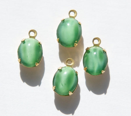 Vintage Dark Green Moonglow Oval Stones in 1 Loop Brass Setting ovl005NN