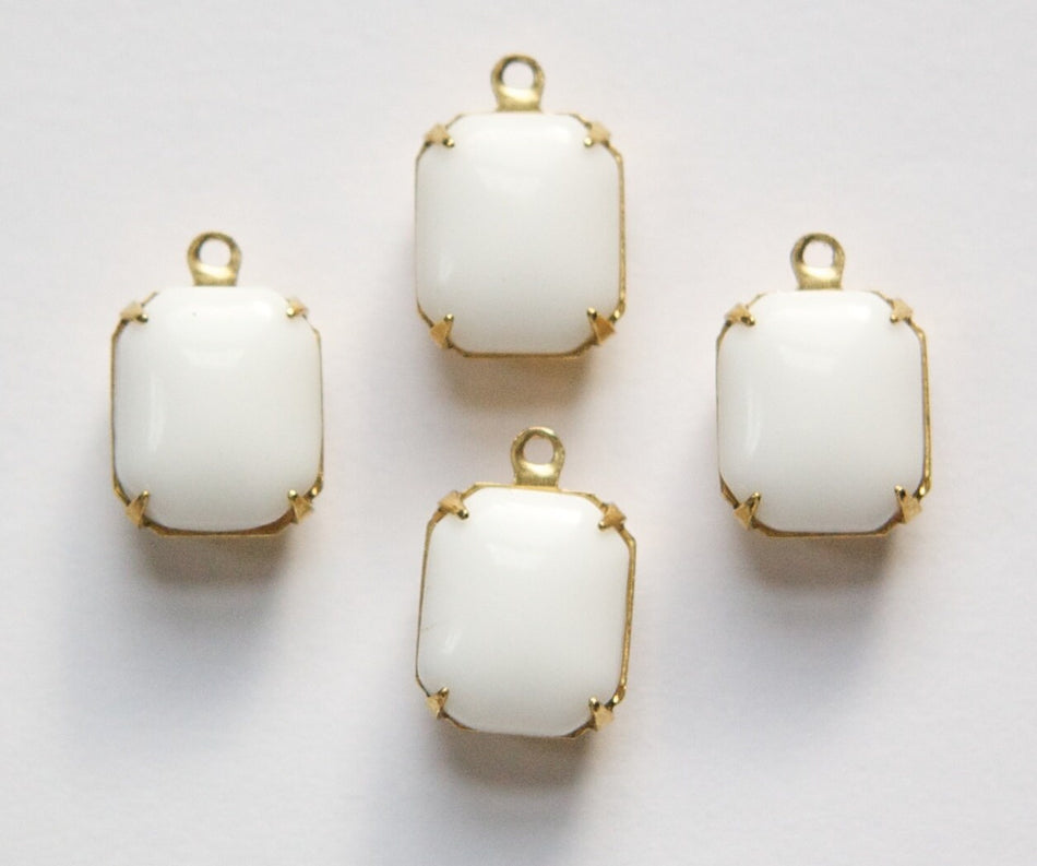 Vintage Opaque White Stones in 1 Loop Brass Setting 12mm x 10mm oct005H