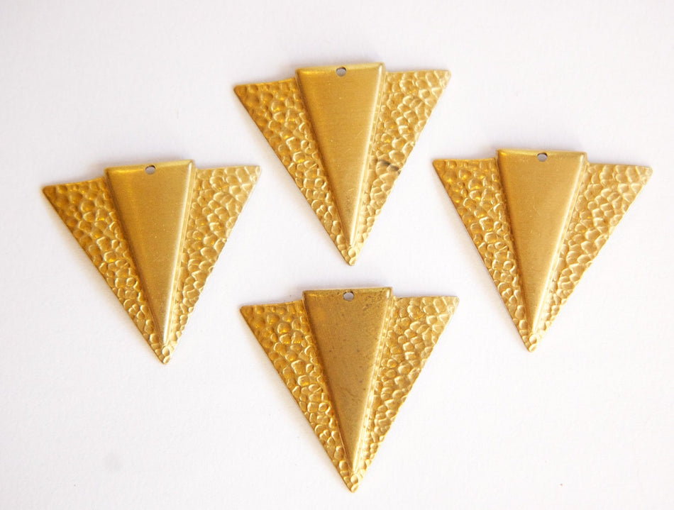 1 Hole Raw Brass Hammered Triangle with Smooth Triangle Pendant (4) mtl371A