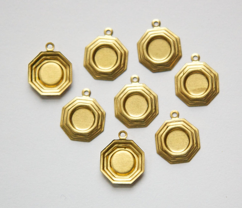 1 Loop Raw Brass 7mm Setting Charm Pendant (8) stn028A