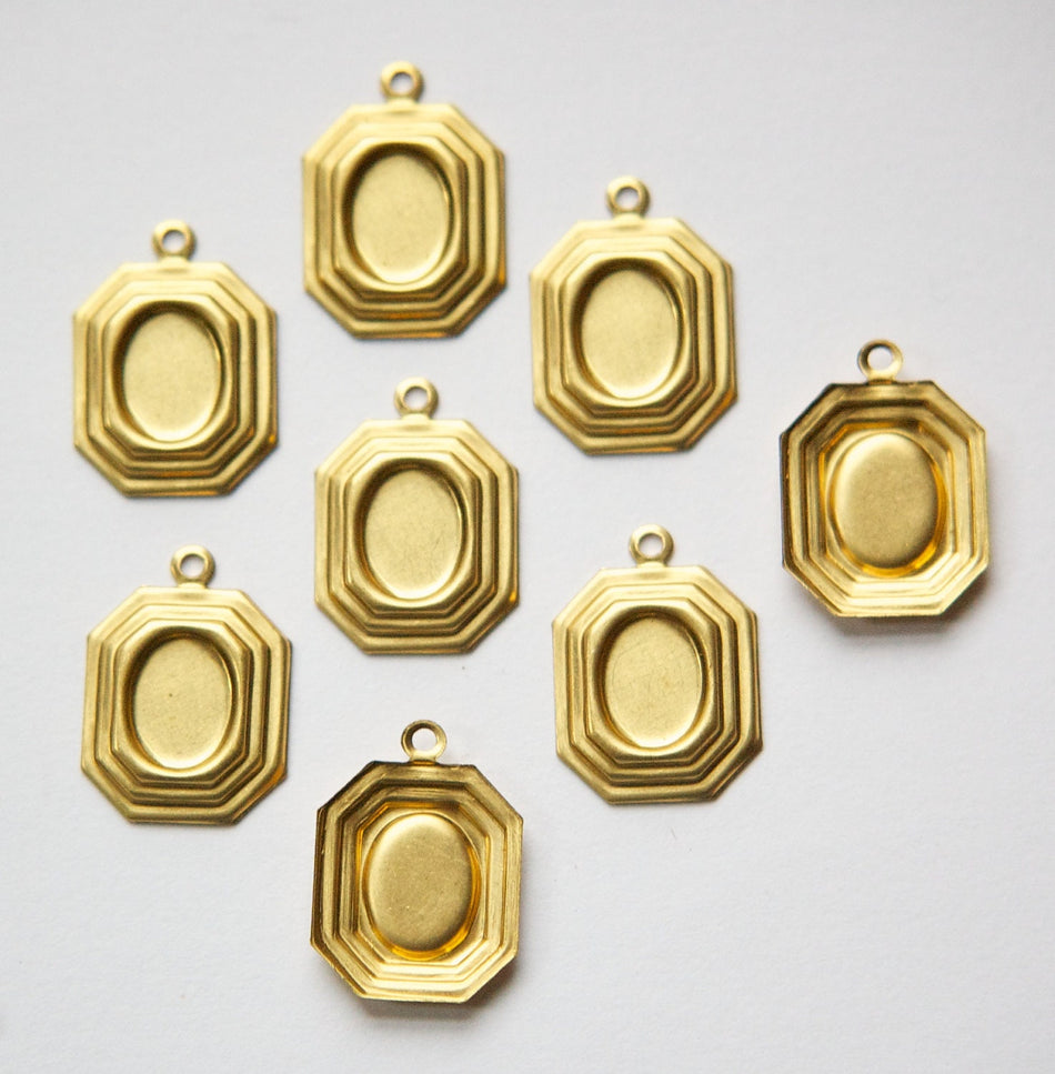 1 Loop Raw Brass Oval 8x6mm Setting Charm Pendant stn028C