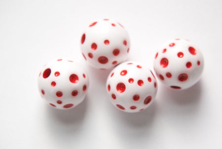 Vintage Large Hole White with Red Polka Dot Lucite Beads 18mm bds826A