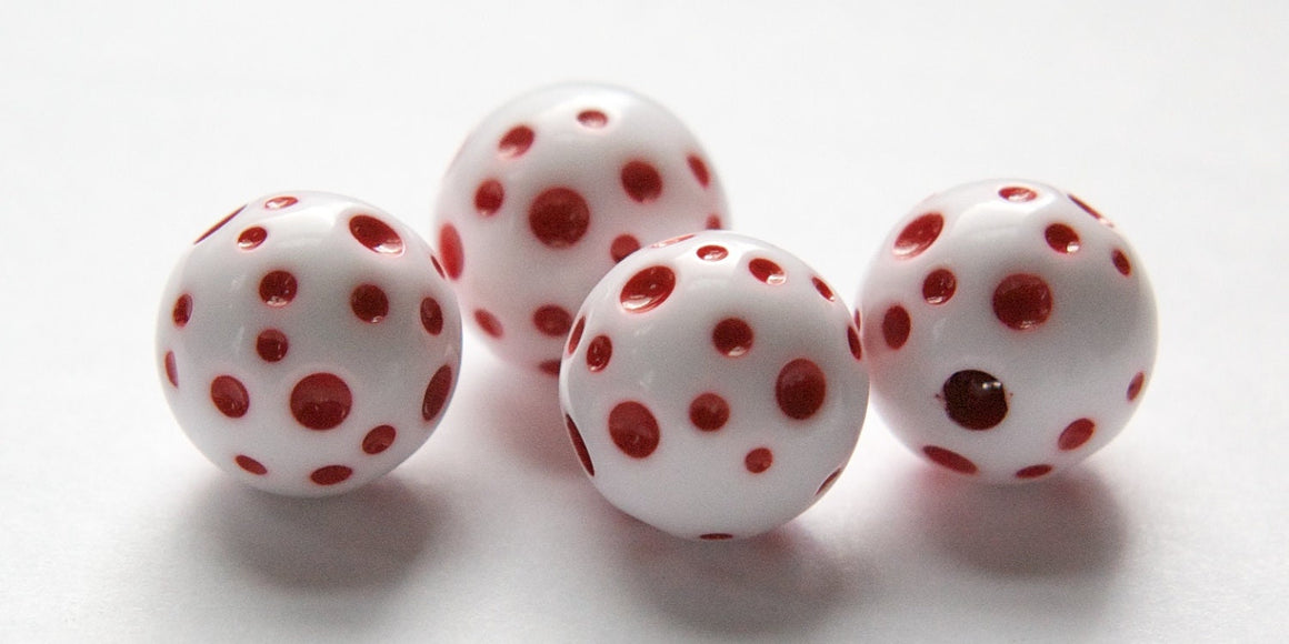 Vintage Large Hole White with Red Polka Dot Lucite Beads 18mm bds826A