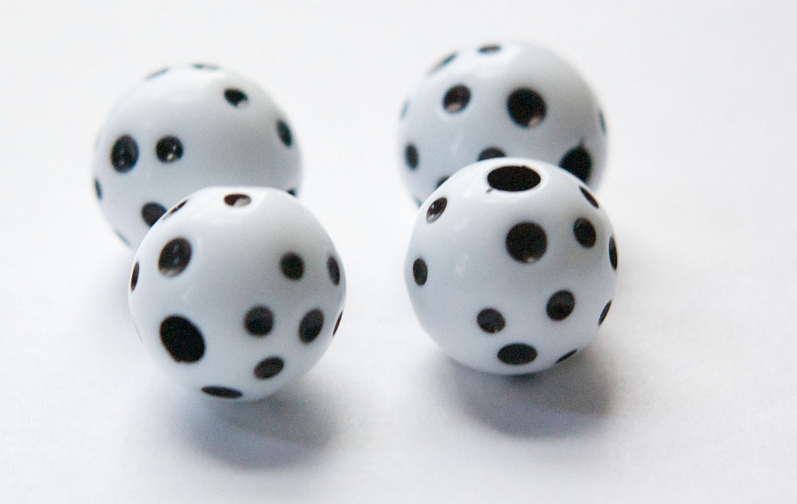 Vintage Large Hole White with Black Polka Dot Lucite Beads 18mm bds826C