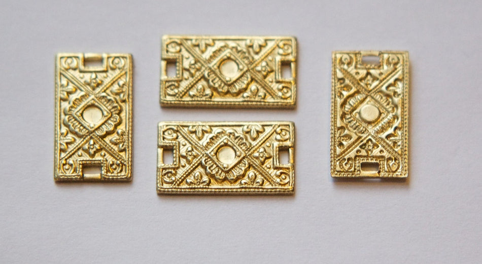 2 Hole Etched Raw Brass Connector Links 2mm Setting (4) mtl169