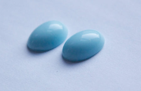 Vintage Soft Light Blue Glass Cabochons 18x13mm (2) cab079A