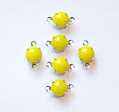 Vintage Opaque Yellow Glass Stone 2 Loop Silver Plated Setting Drops rnd003G2