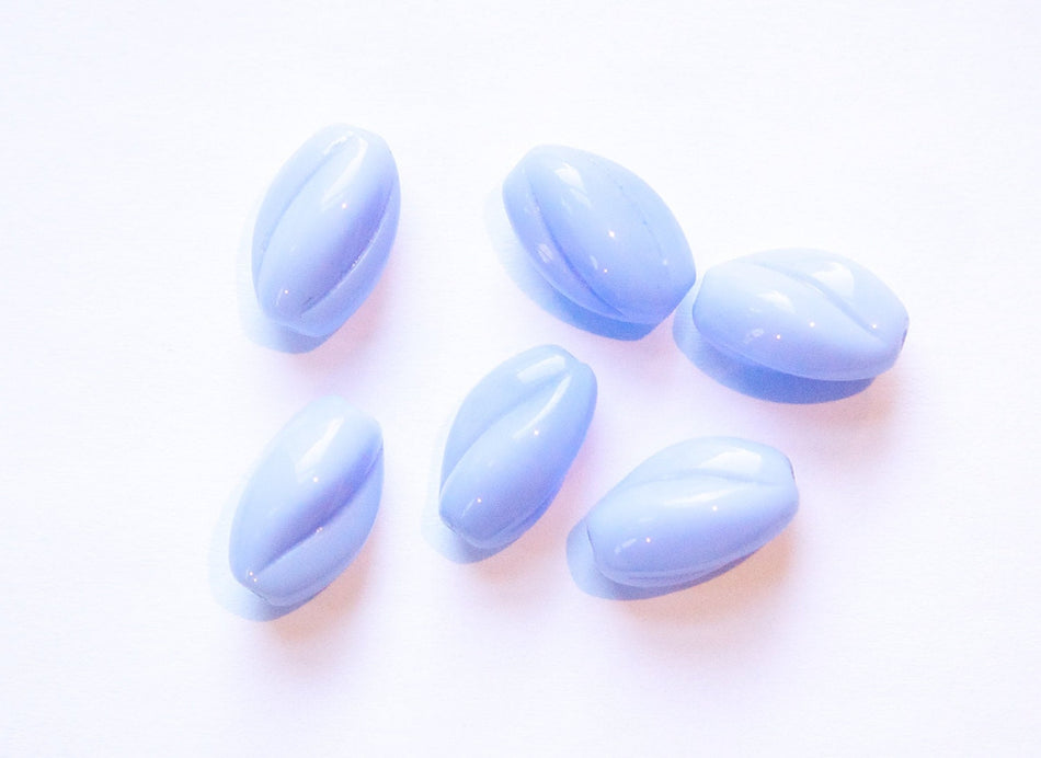 Vintage Periwinkle Blue Glass Twist Beads Germany 20mmx10mm (6) grm019C