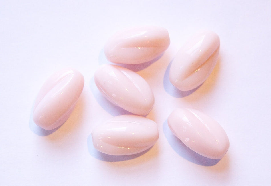 Opaque Pale Pink Vintage German Glass Twist Beads grm019
