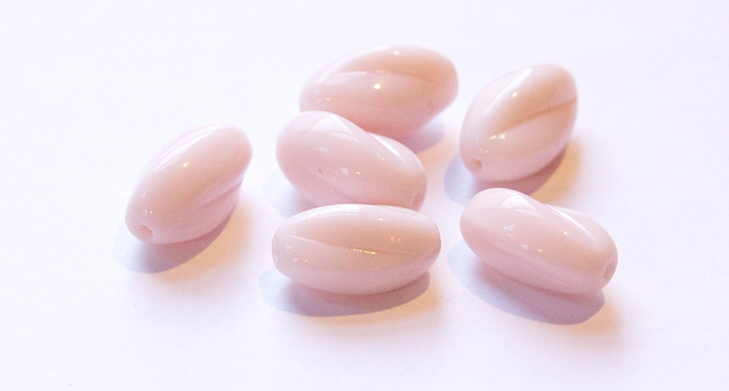 Opaque Pale Pink Vintage German Glass Twist Beads grm019