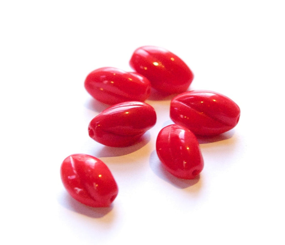 Vintage Opaque Red Glass Twist Beads Germany 15mm grm019G