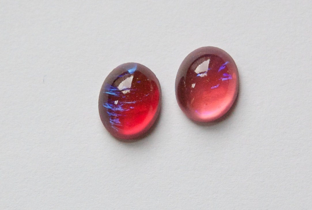 Red Mexican Opal Glass Cabochons 10x8mm (2) cab5002A
