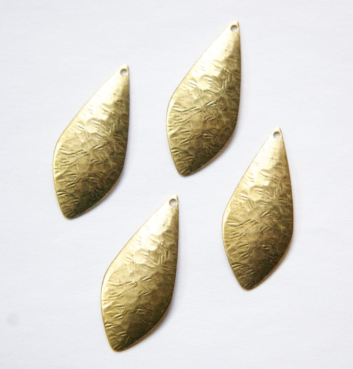 1 Hole Raw Brass Crinkle Pattern Dapped Teardrop Pendant Drops (6) mtl355A