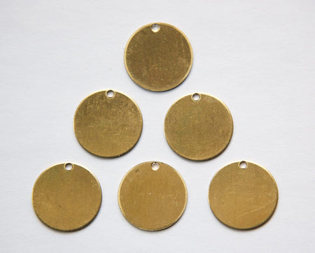 1 Hole Raw Brass Flat Circle Charms Drops (8) mtl202F