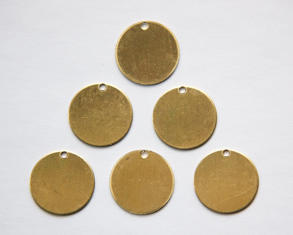 1 Hole Raw Brass Flat Circle Charms Drops (8) mtl202F