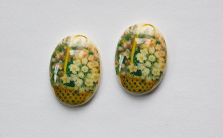 Vintage Glass Cabochon Basket of Flowers 18x13mm cab680N