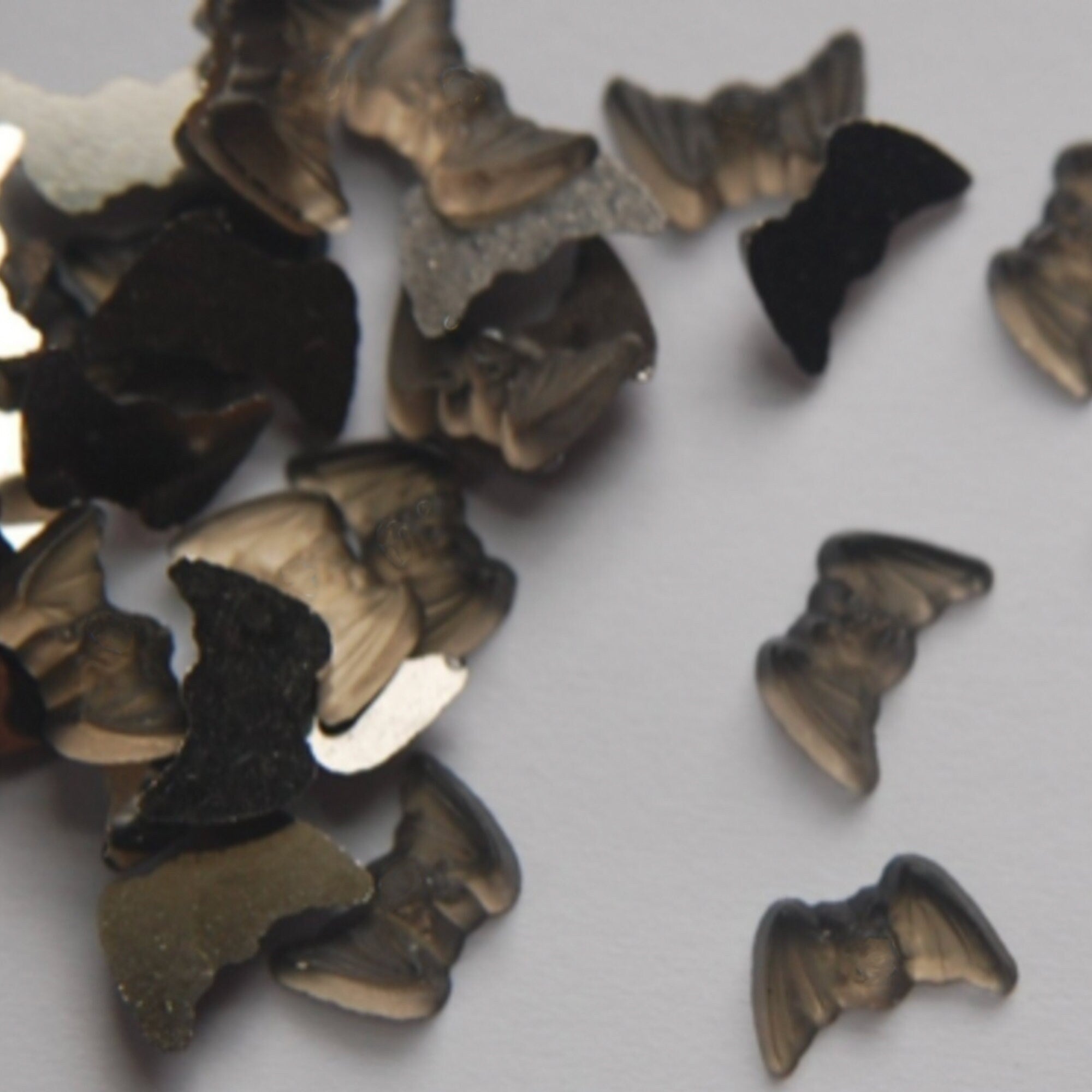 Vintage Glass Bat Cabochons (12) cab161A