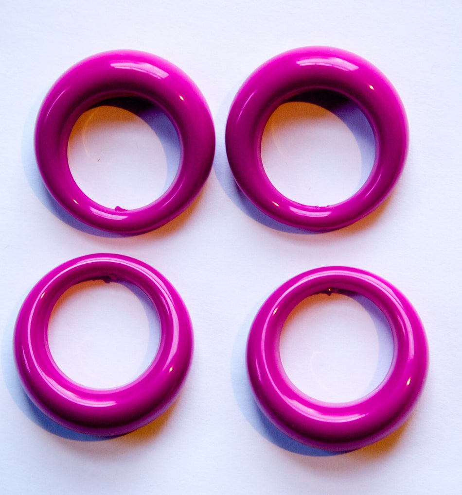 Vintage Raspberry or Fuchsia Pink Plastic Hoops Beads 27mm (6) hps018F
