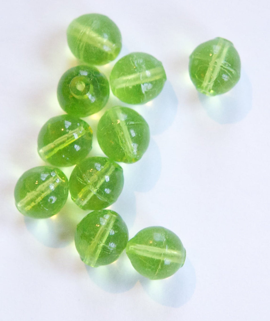 Vintage Translucent Green German Glass Beads 10mm grm045D