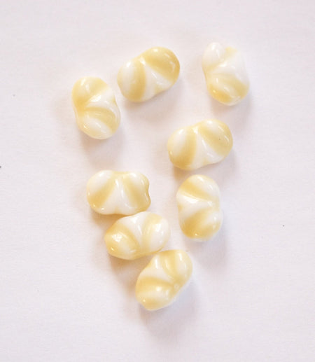 Vintage Oval Beige and White Bow Like German Glass Beads grm046
