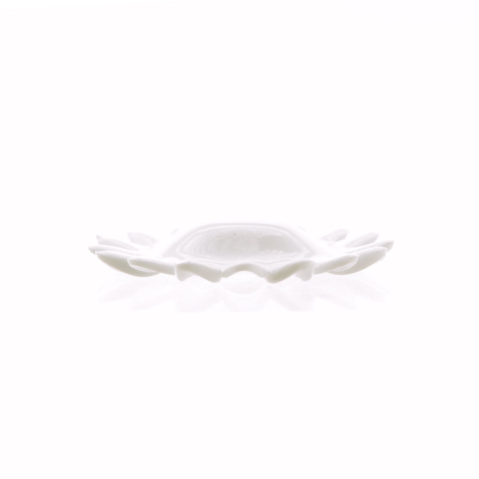 40mm Yellow and White Daisy Acrylic Cabochon (4)