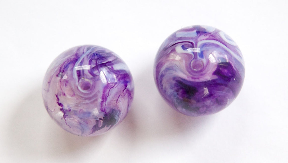 Vintage Purple and White Marbled Chunky Lucite Beads 18mm bds960F
