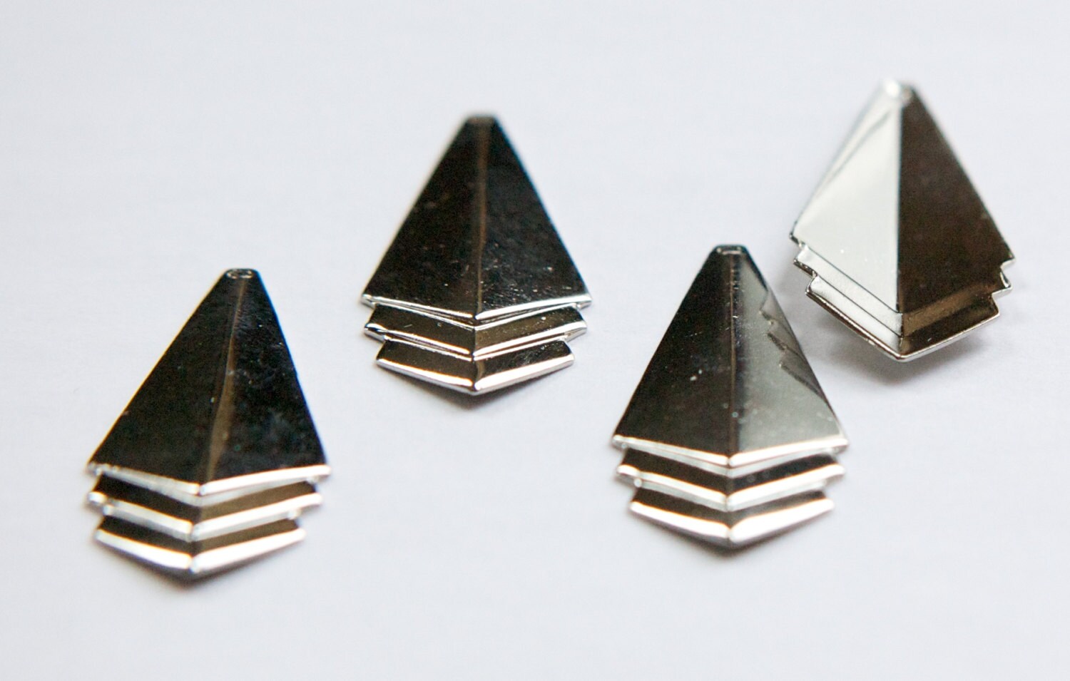 Silver Plated Layered Triangle Pendant Charm Drop LG 45x17mm (4) mtl065L